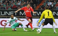 Вердер победи като гост Хамбургер и отива на финала за УЕФА